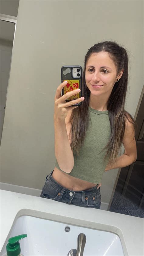 Selfie Nude - Imaginative Minds