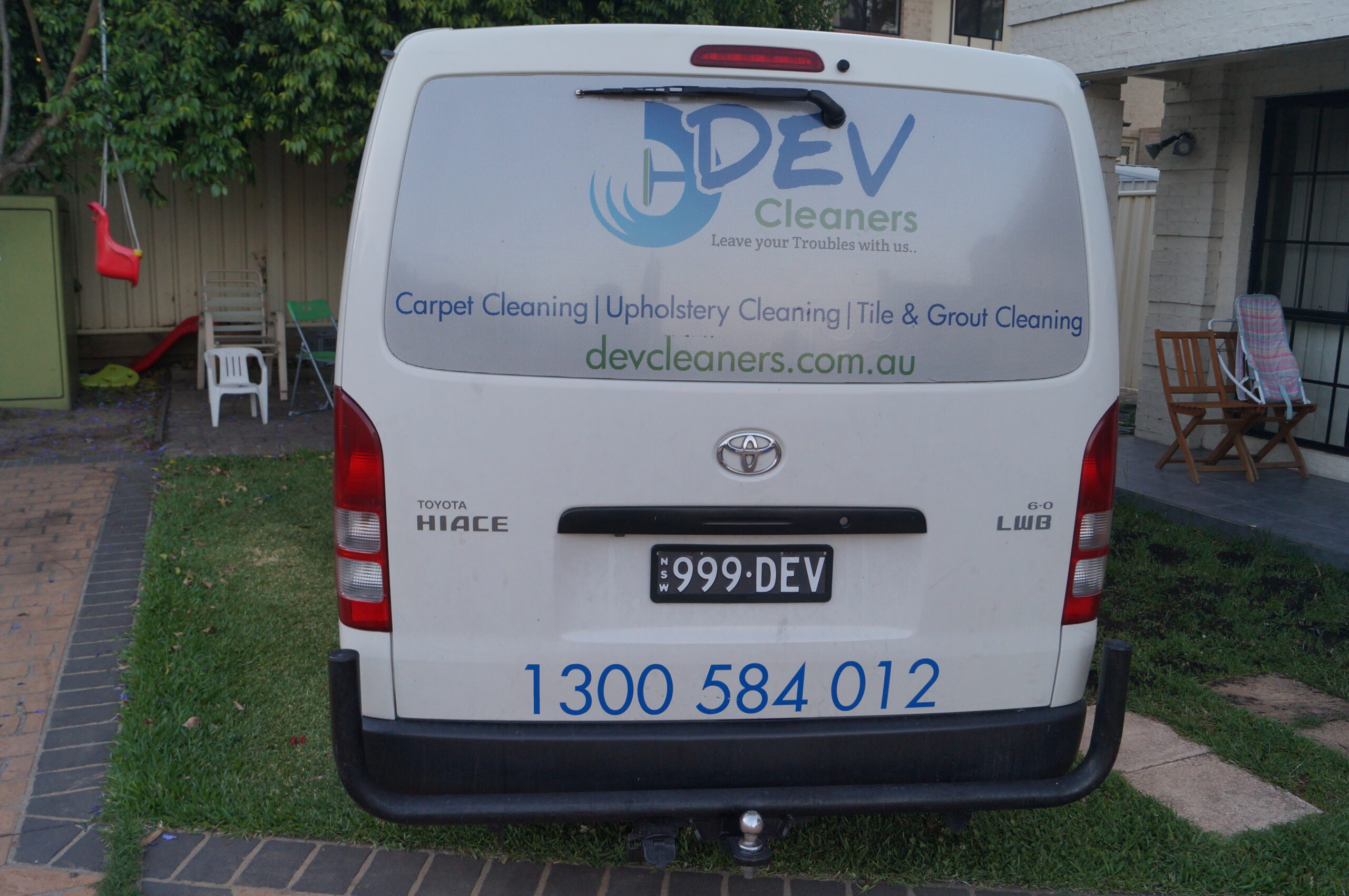 Carpet Cleaning Blacktown l Dev Carper Cleaners l 1300584012