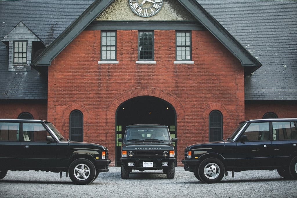 Range Rover Restomod Classic OffRoad Style With Modern Reliability