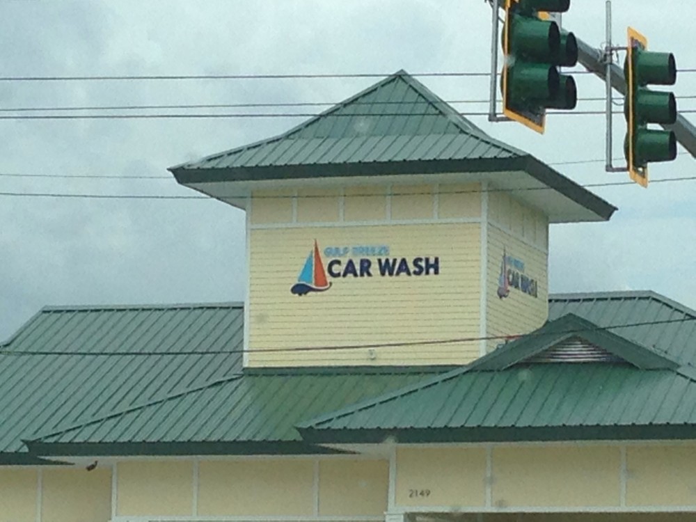 Gulf Breeze Car Wash is Now Open Developing Lafayette