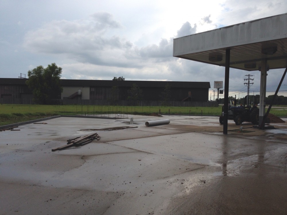 B B’s Auto Sales Takes Over Old Gas Station. Developing Lafayette