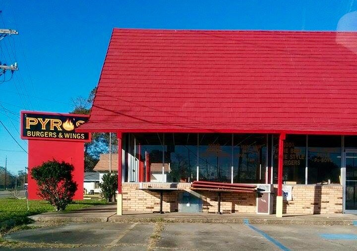 Pyro’s Burgers & Wings on Moss Developing Lafayette