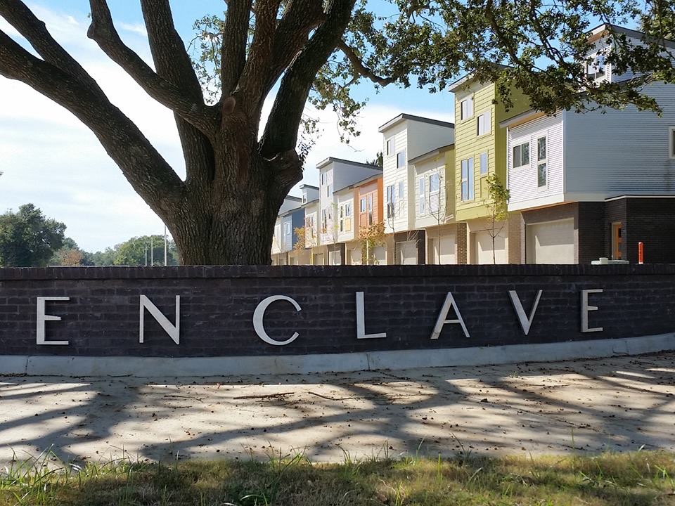 Enclave Development on Pinhook Developing Lafayette