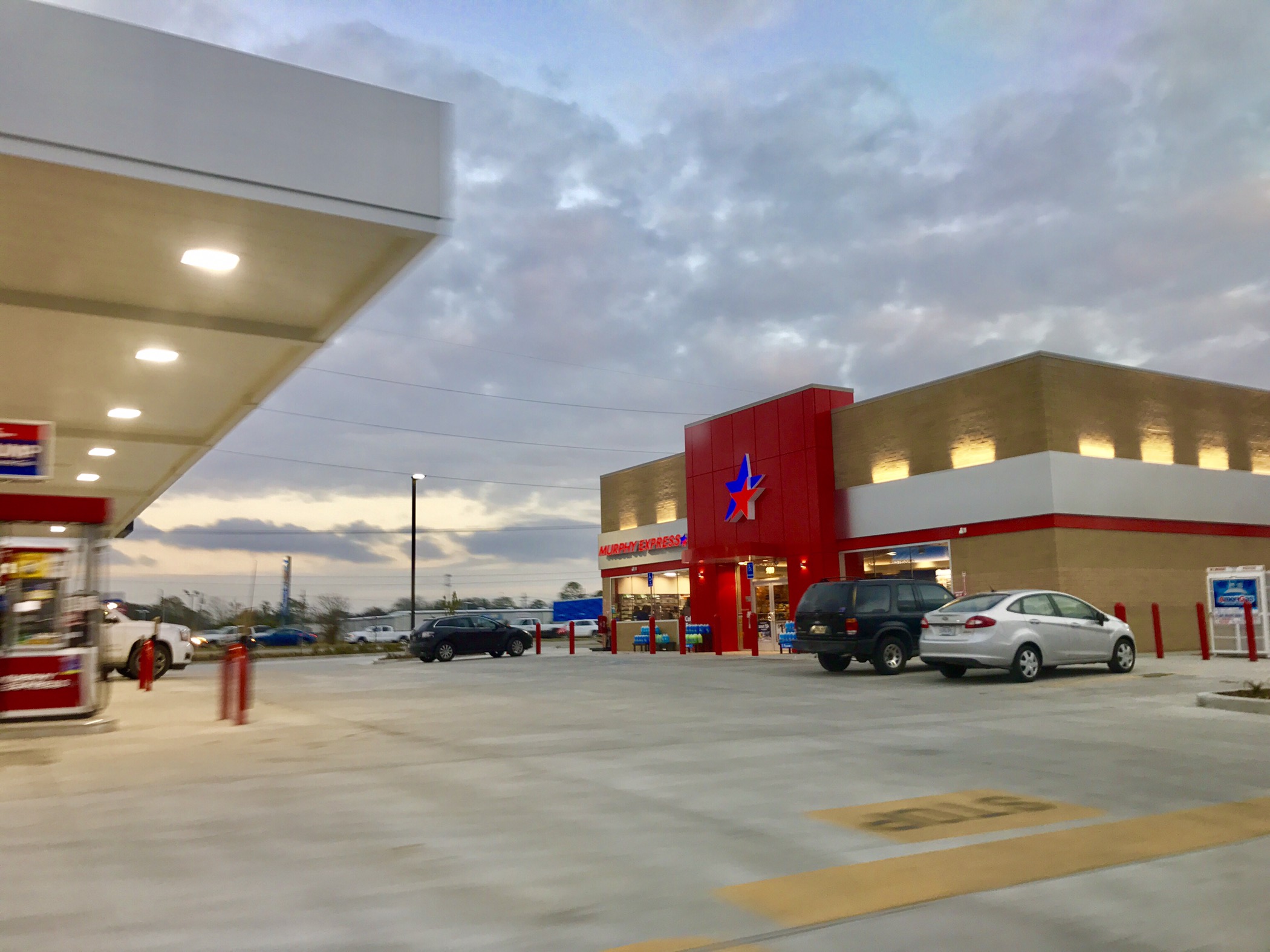 Stripes & Murphy Express are Now Open on Cameron Developing Lafayette