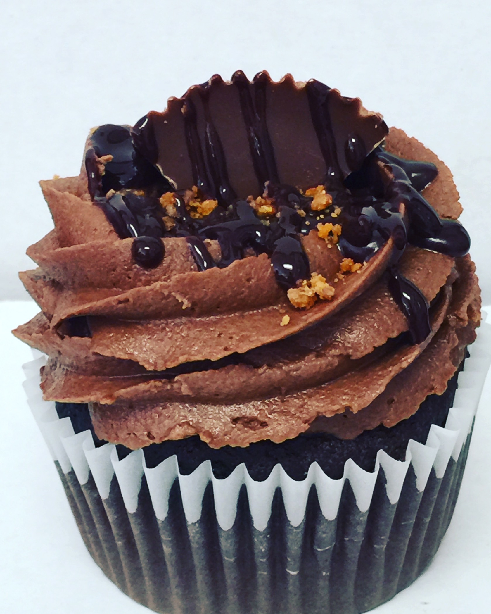 Popular Lake Charles Bakery, Cypi’s Cake Box, Coming to Lafayette