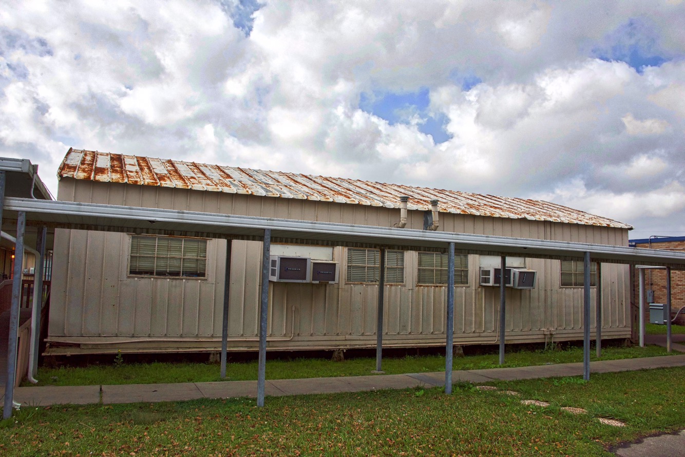 Lafayette Parish Schools Plan to Remove Portable Buildings Developing