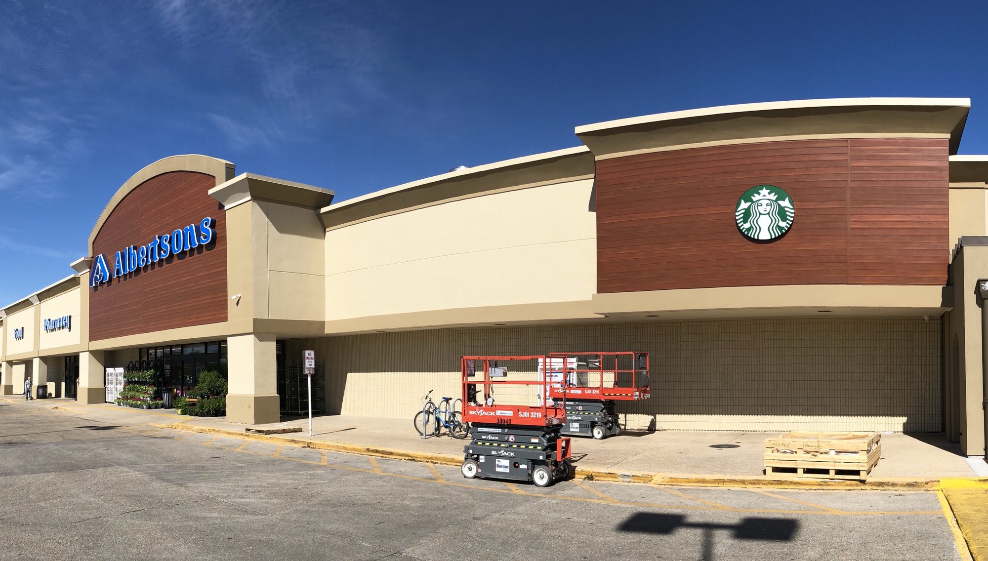 Johnston St. Albertsons Renovation, New Starbucks Complete Developing
