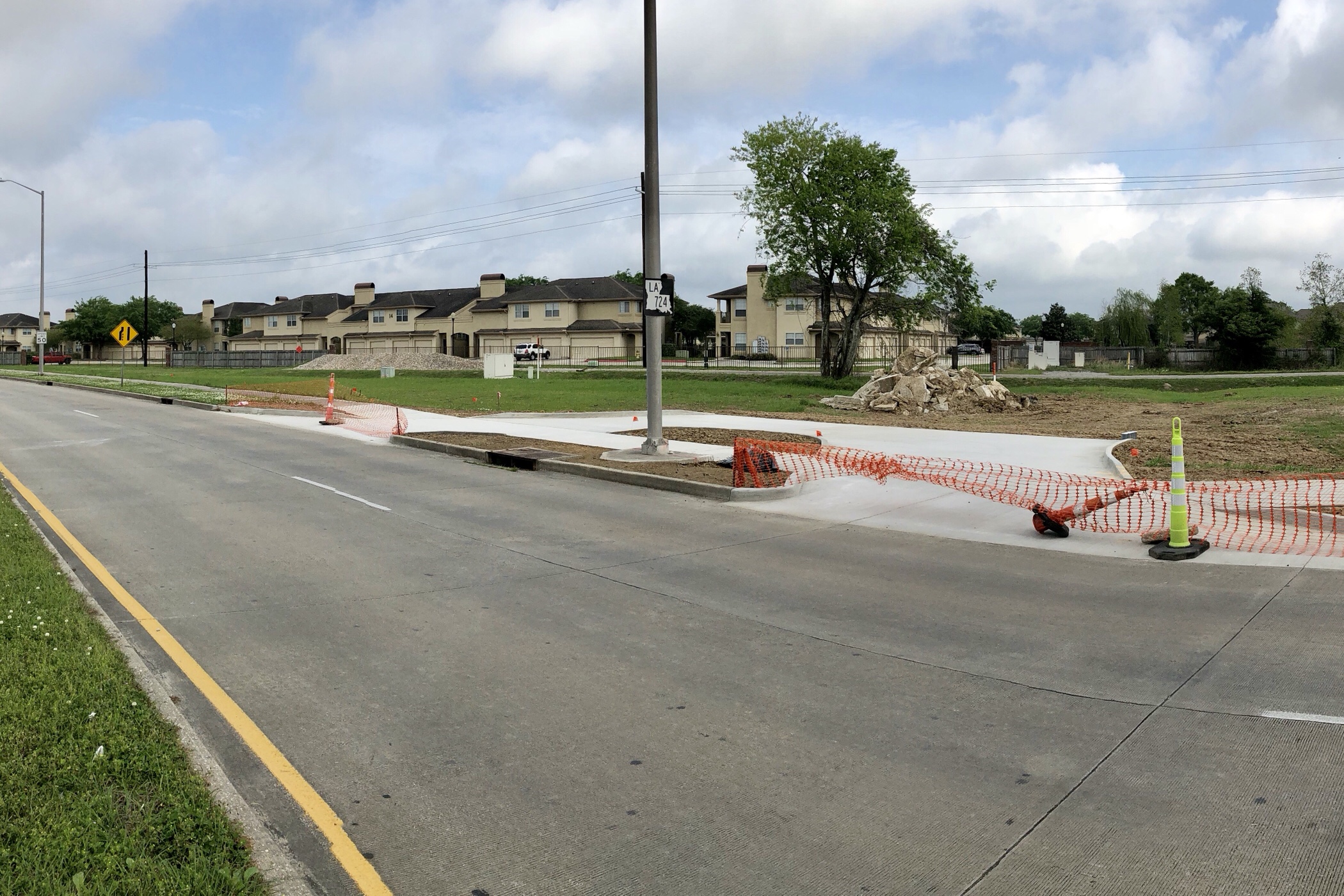 Random Driveway, Land on Duhon & Johnston to be Palm Plant Business