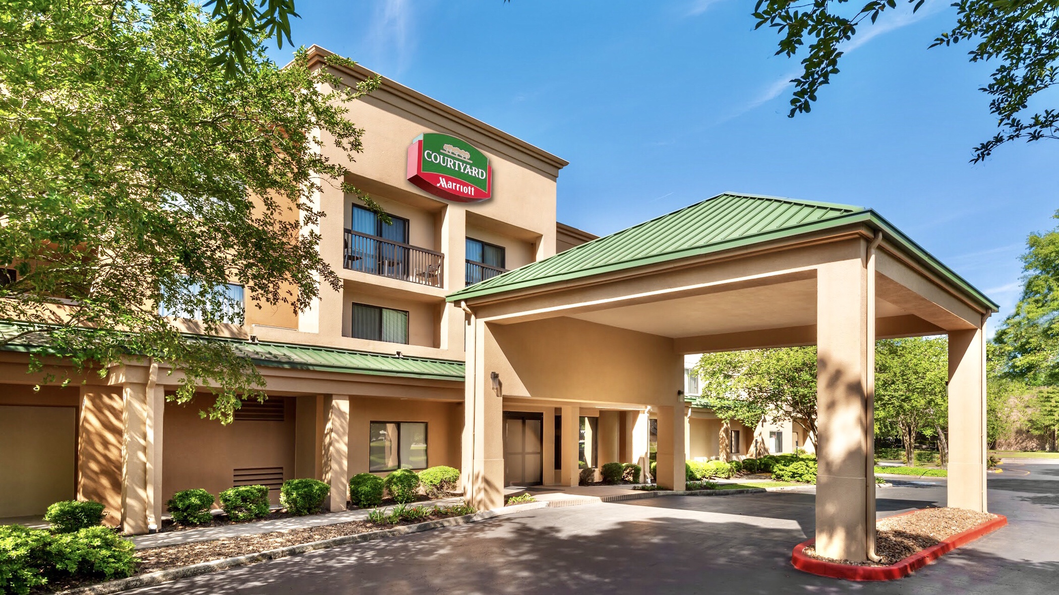 Courtyard by Marriott (Lafayette Airport) Renovations Developing