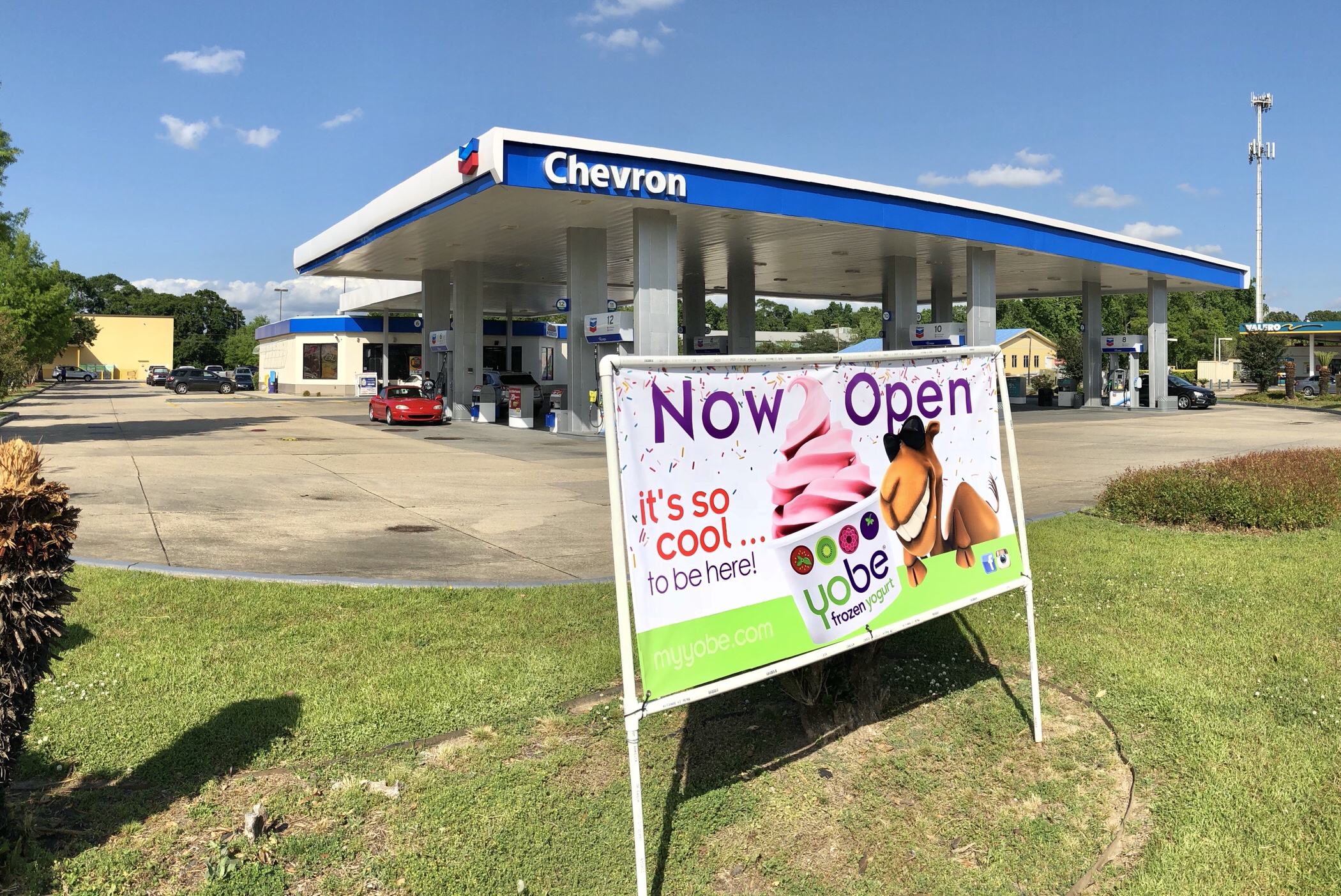 Yobe Frozen Yogurt Opens Gas Station Location On Ambassador