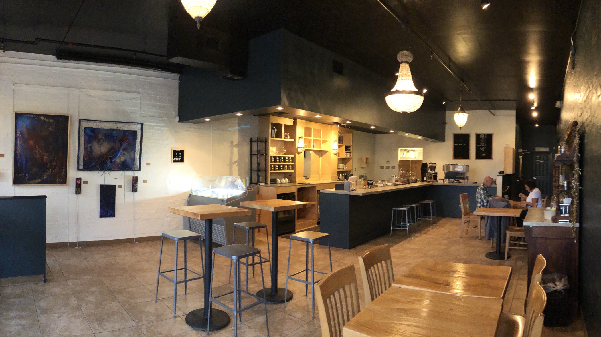 Downtown’s Carpe Diem! Now Open After Renovations Developing Lafayette