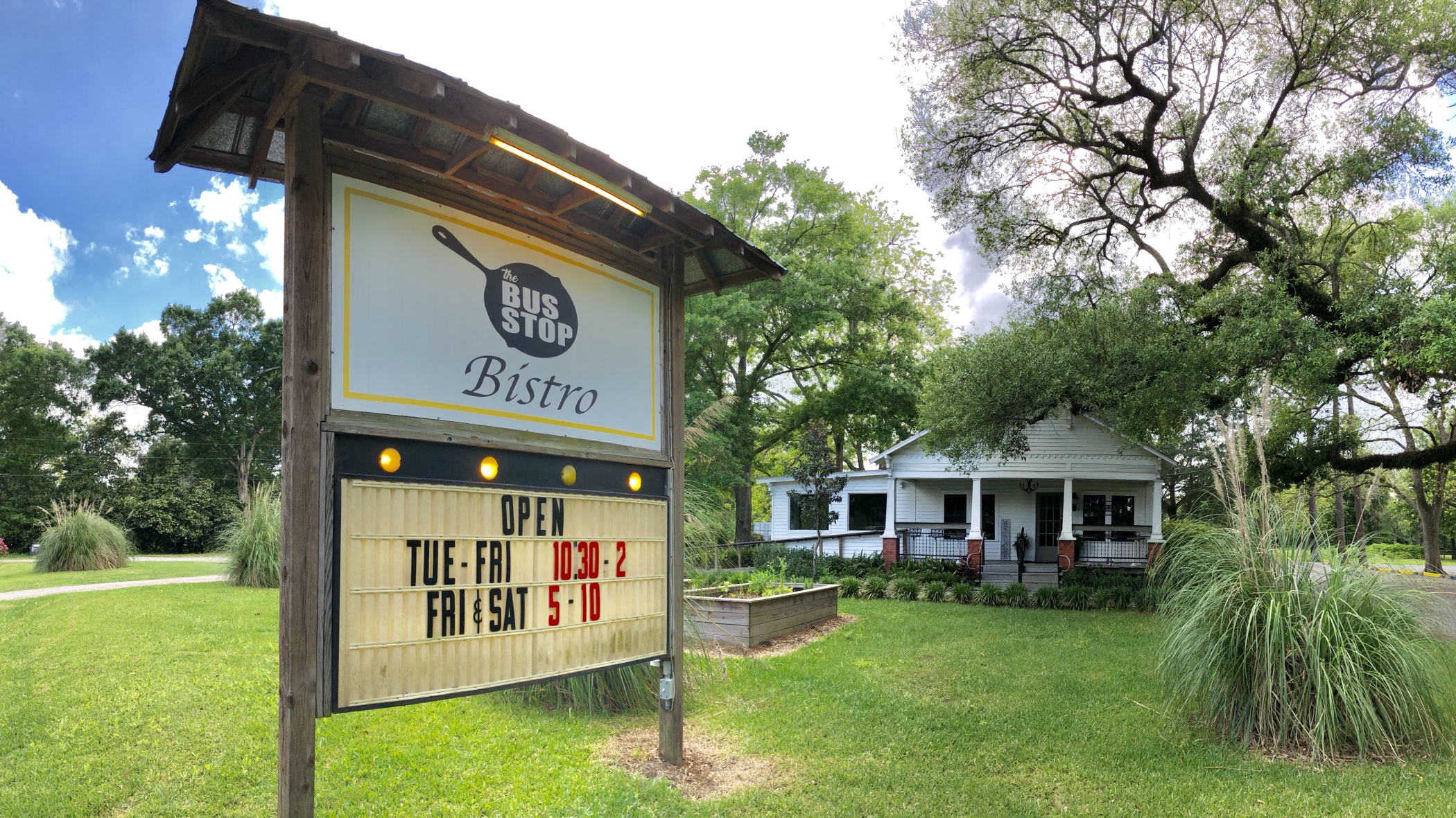 The New Bus Stop Bistro In Carencro Is Now Open Developing Lafayette