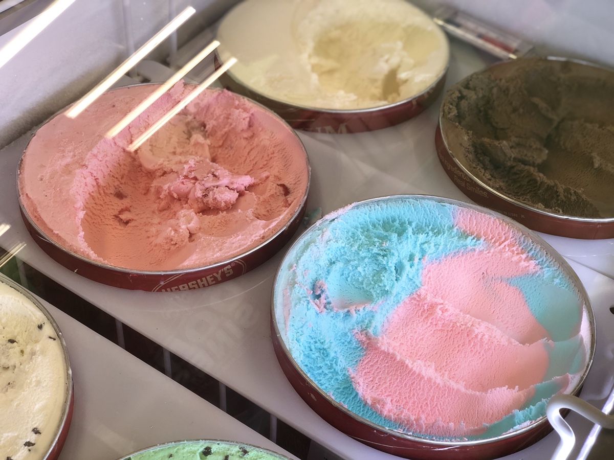 New malt ice cream & candy shop, called Corner Candy Creamery & More