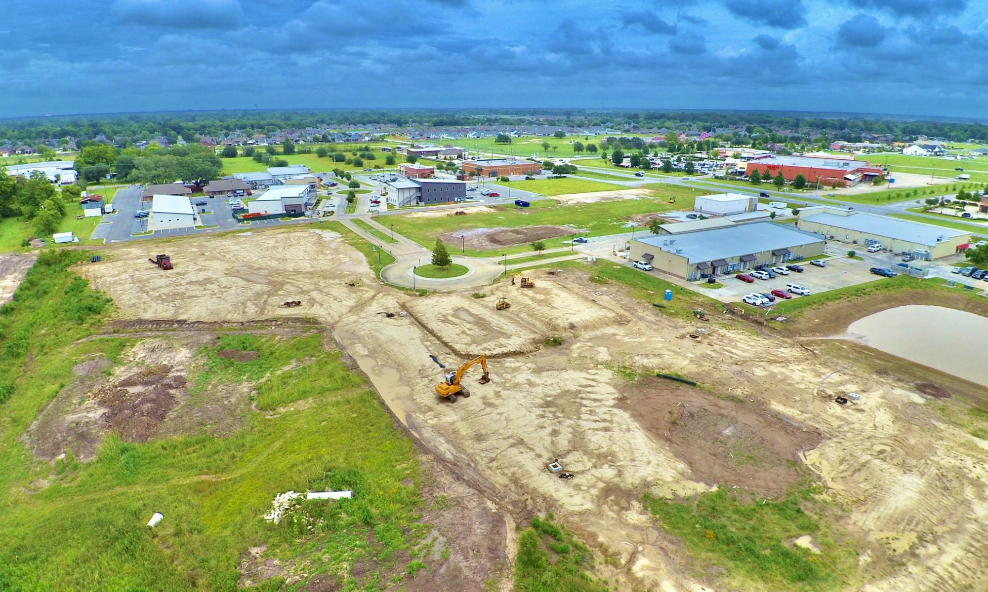 New Metairie Centre Construction, Townhomes In Youngsville Developing