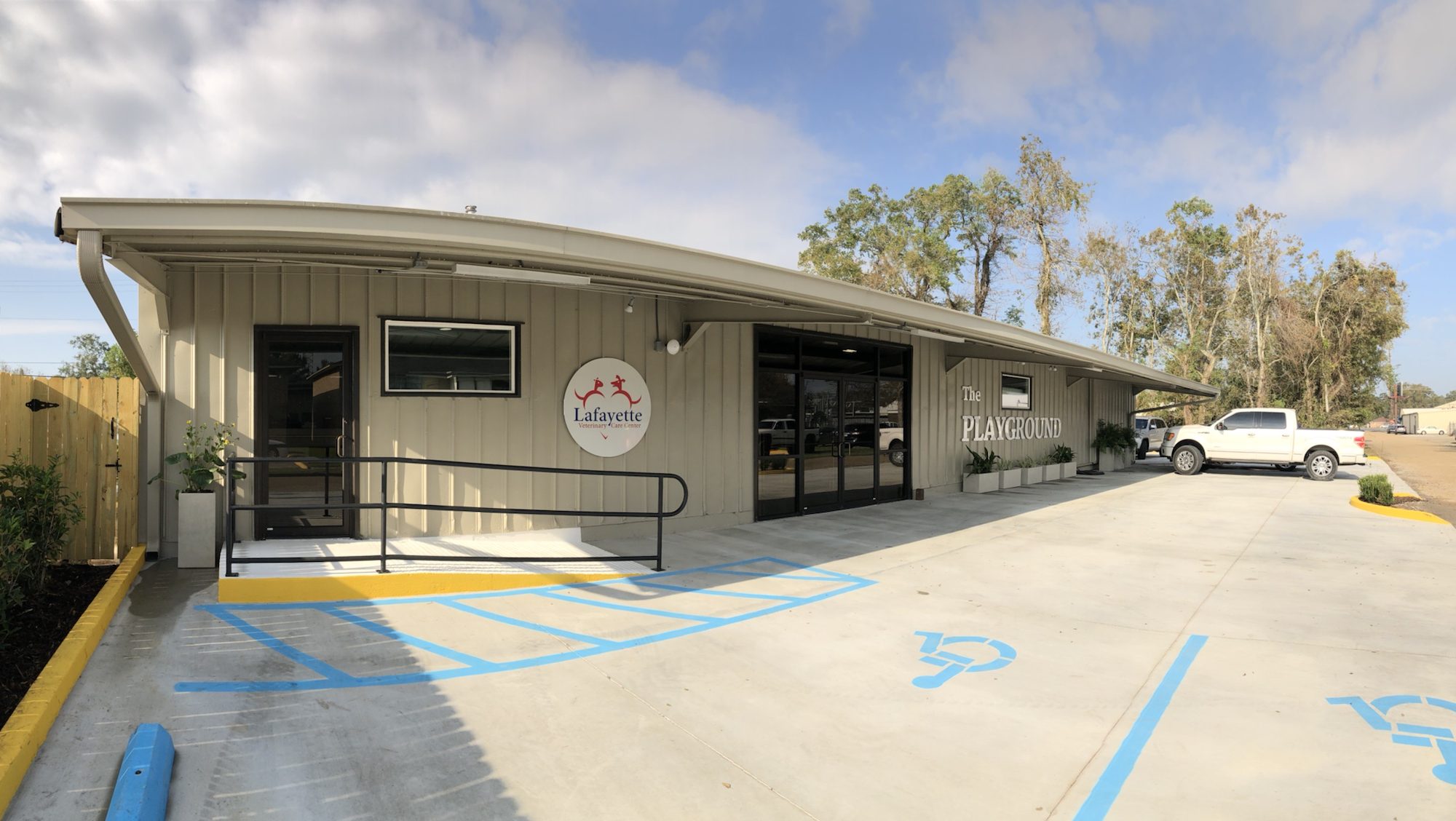 The Playground, A Vet Supervised Doggie Boarding & Grooming Facility By