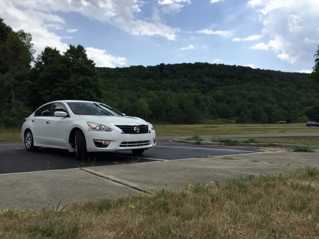 7 Tips to Find Cheap Airport Car Rentals in USA Devil On Wheels™