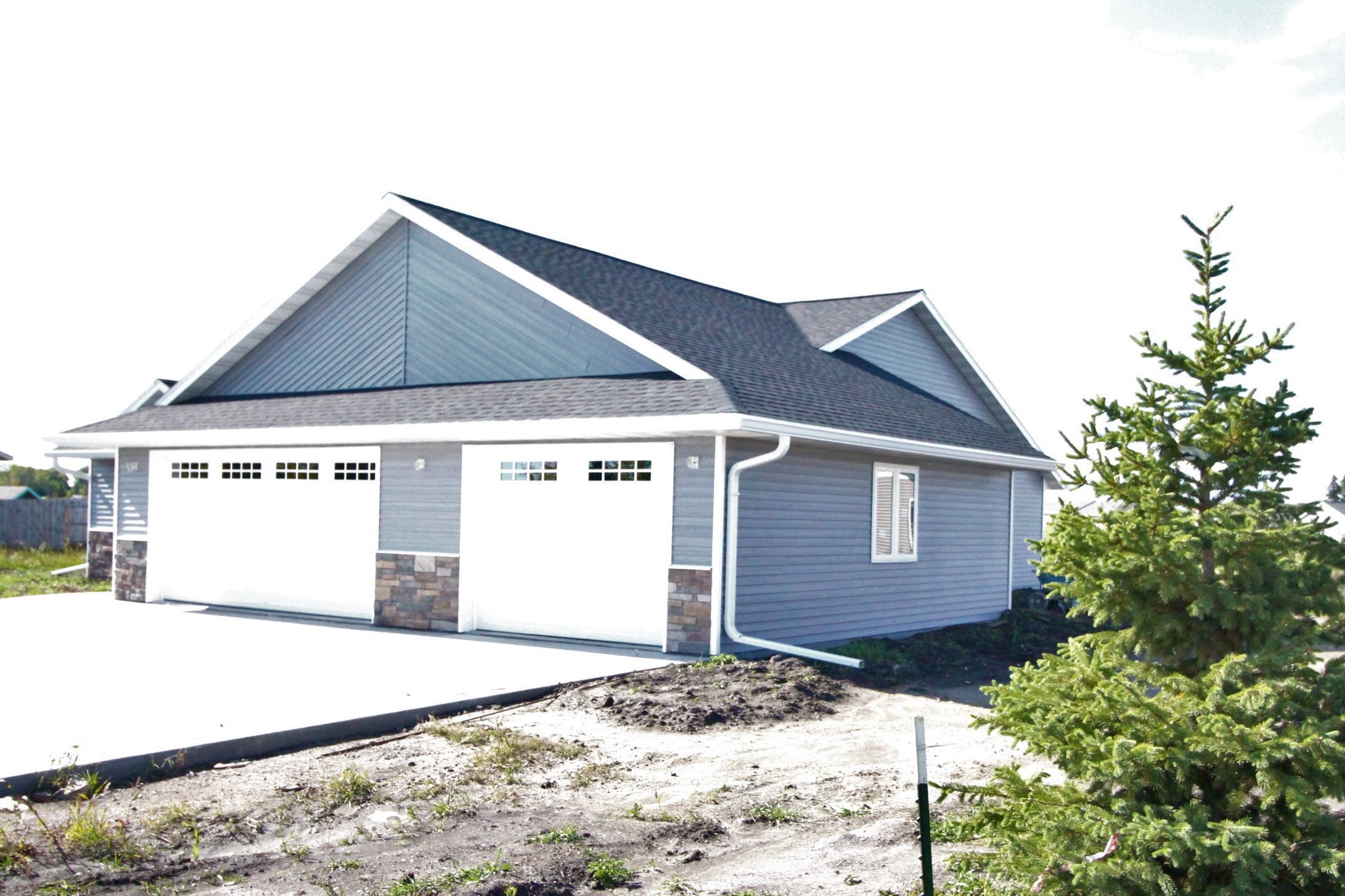 IMG_0661 (3) Devils Lake Properties