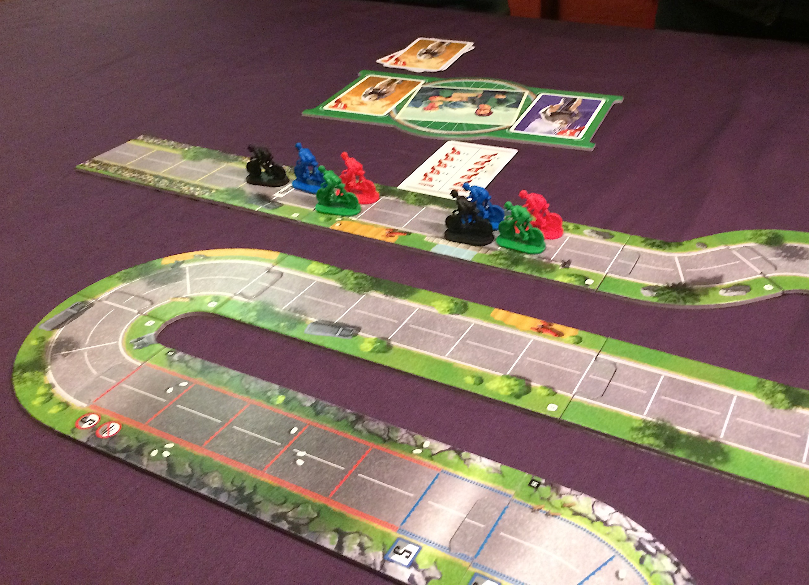 Flamme Rouge Review Devon Dice