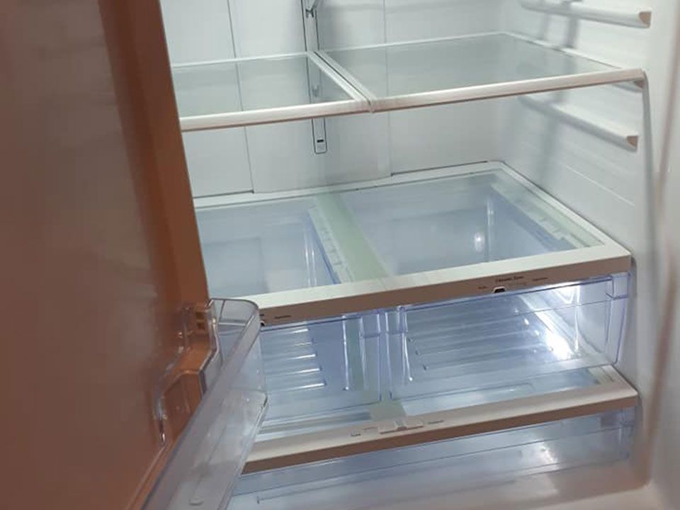 Gallery DeWitt Cleaning