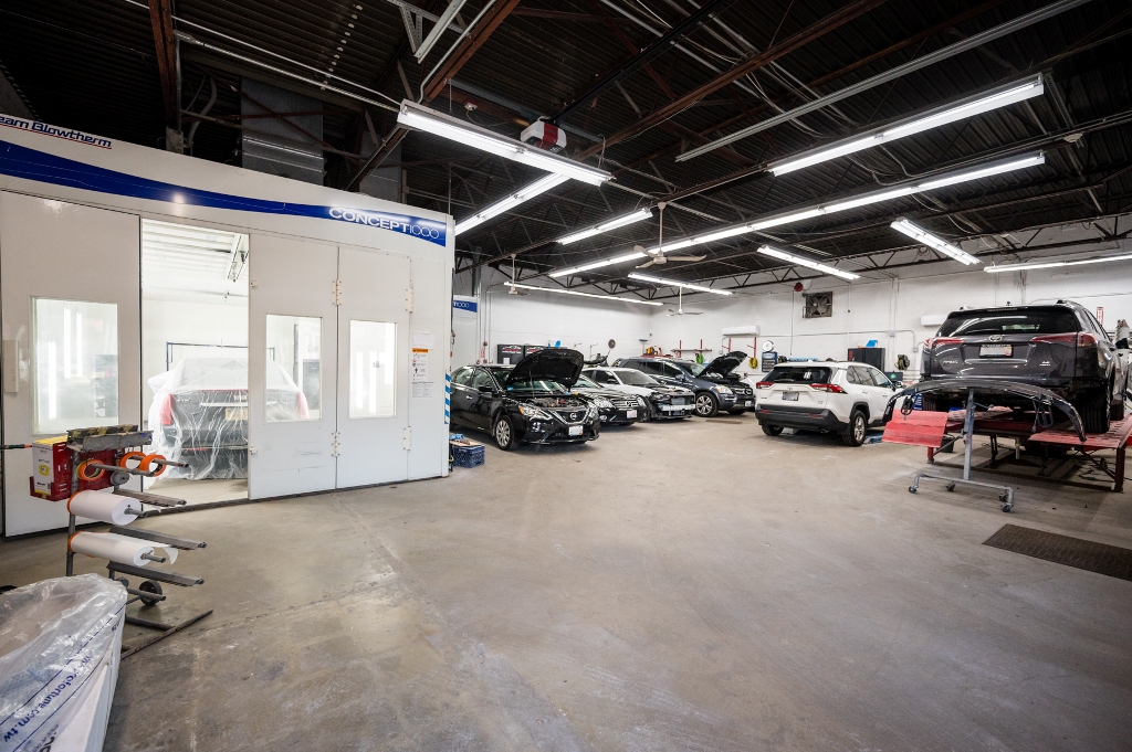 Dexter Accident Repair Center Coventry Rhode Island