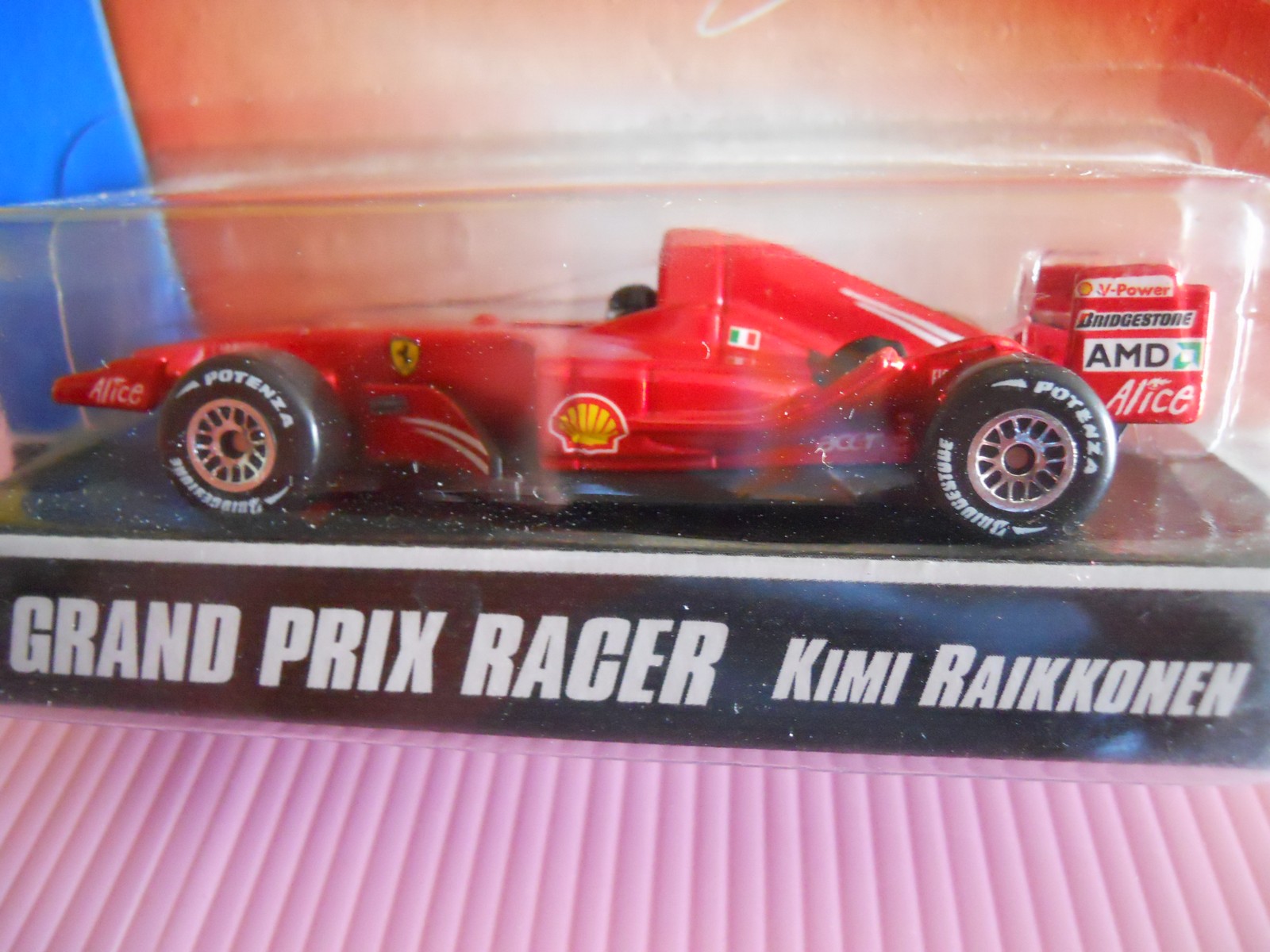 Hot Wheels Grand Prix Racer ~ Ferrari F2008_ Kimi ...