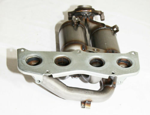 Catalytic Converter w/Manifold fits 2001-2003 Toyota RAV4 2.0L Direct Fit