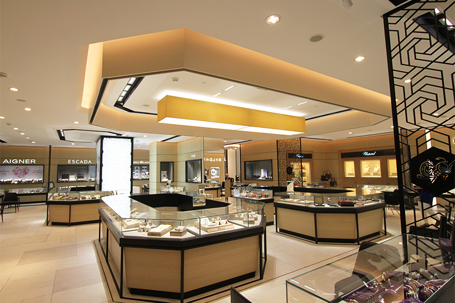 TRAFALGAR MULTI BRAND JEWELRY STORE AVENUES KUWAIT Dfineline