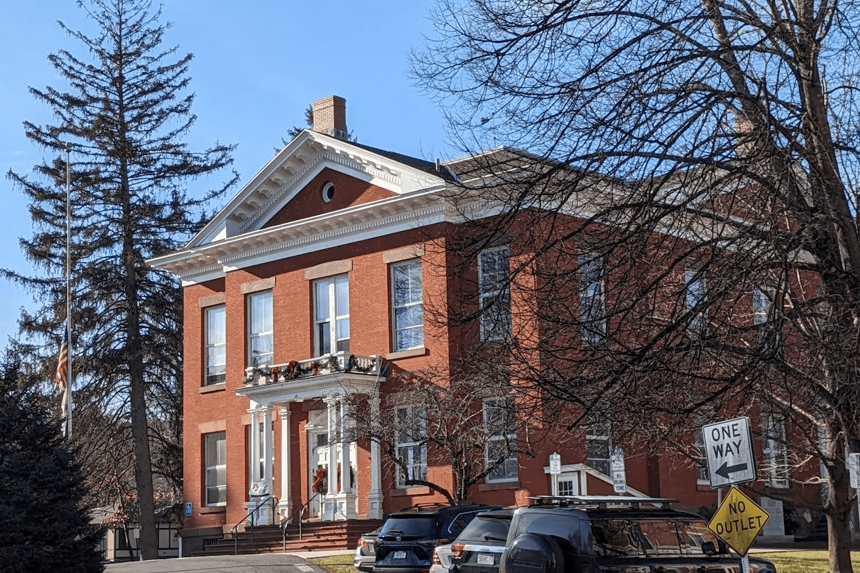 Theory Wellness, Community Growth Partners file lawsuit against Great