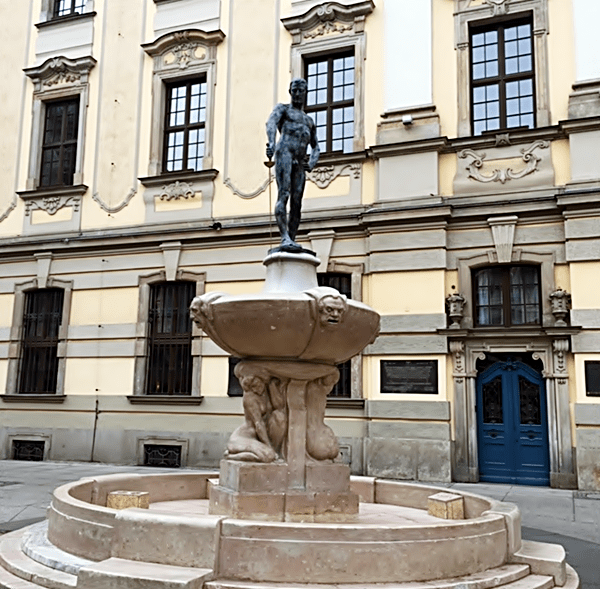 Fascinating statues of Wroclaw, Poland Dfly