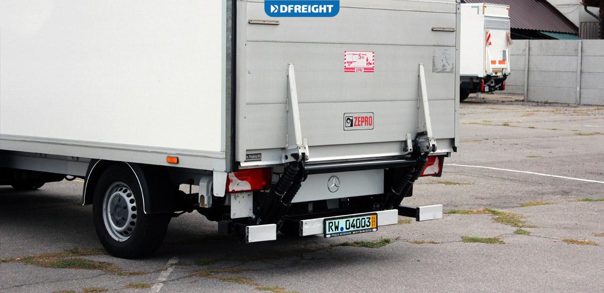 Liftgate Delivery Service A 2023 Comprehensive Guide