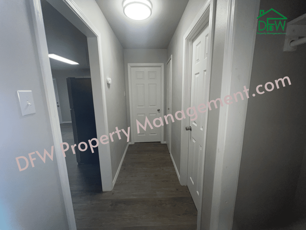 Completely renovated and upgraded 2 bedroom home for lease in Lawton