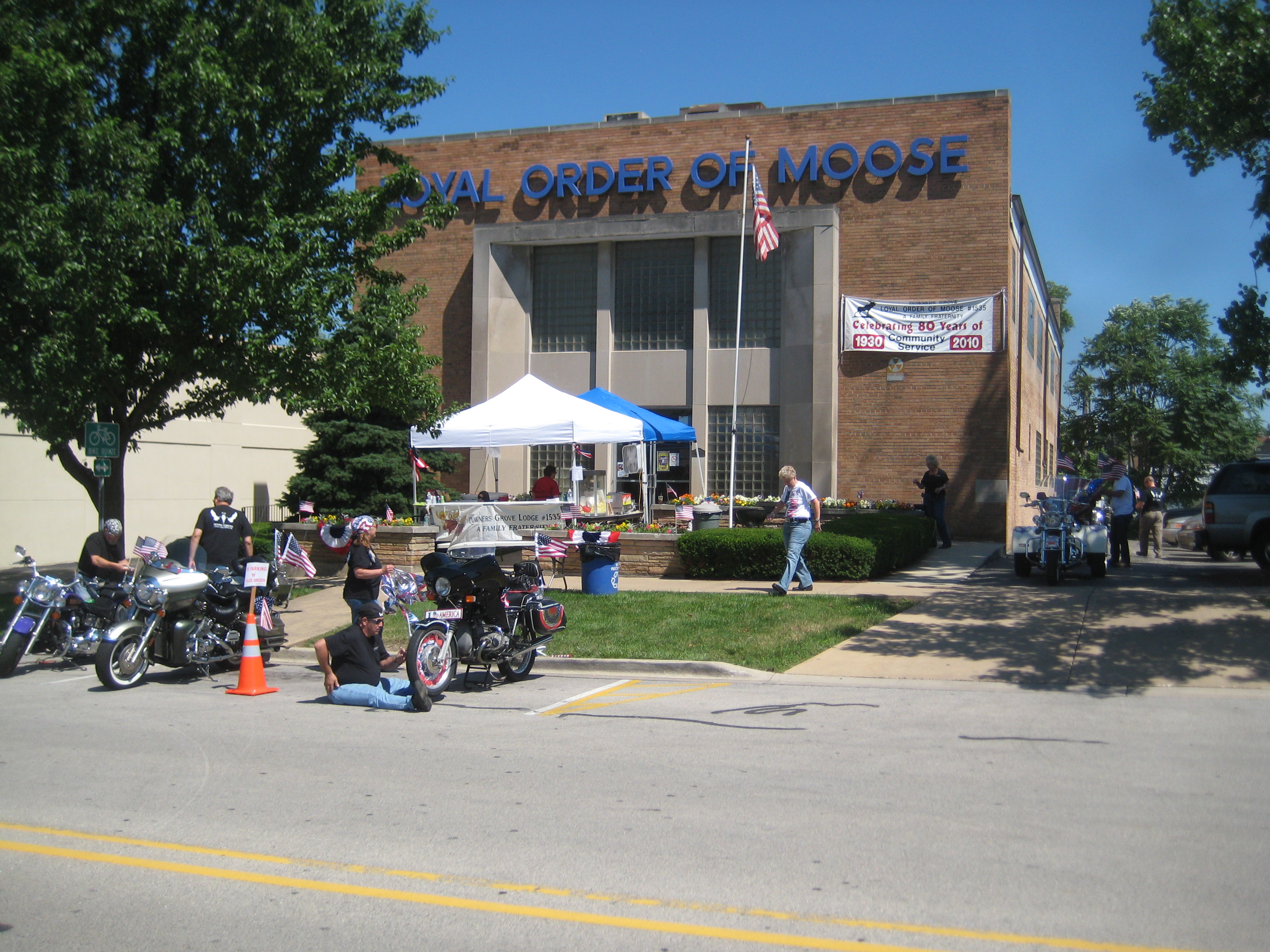 11910 032 Loyal Order of Moose, Downers Grove Lodge 1535