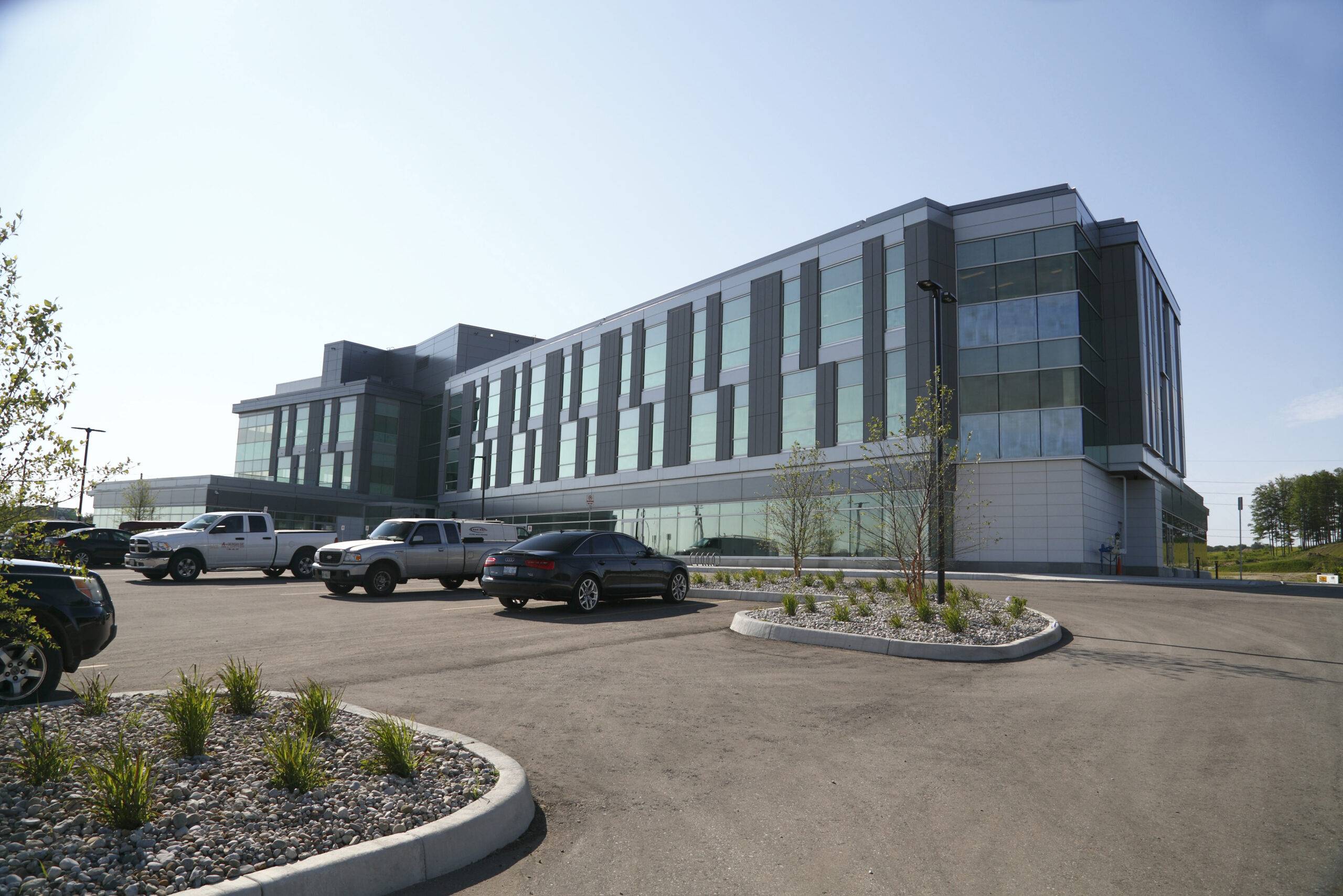 Sifton Centre Corporate Head Office & Presentation Centre D. Grant