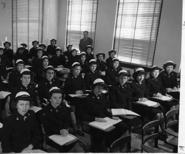 WAVES3 Digital Humanities Internship at the Edmon Low