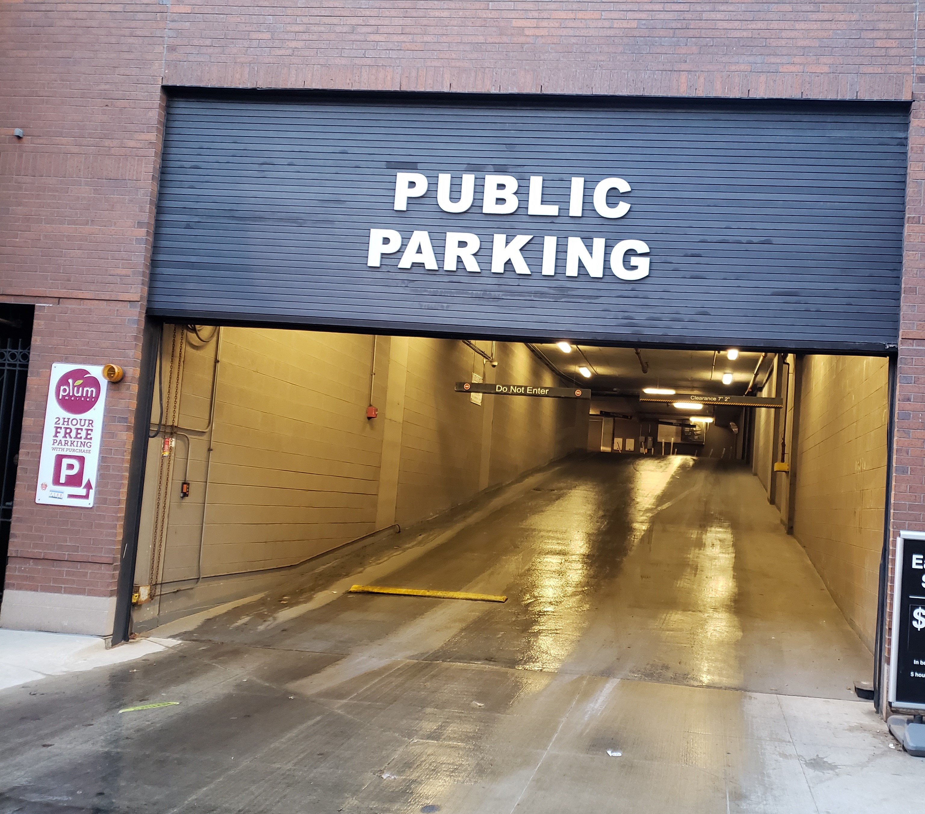 Discount Parking 1225 N Wells St Chicago Parking Lots