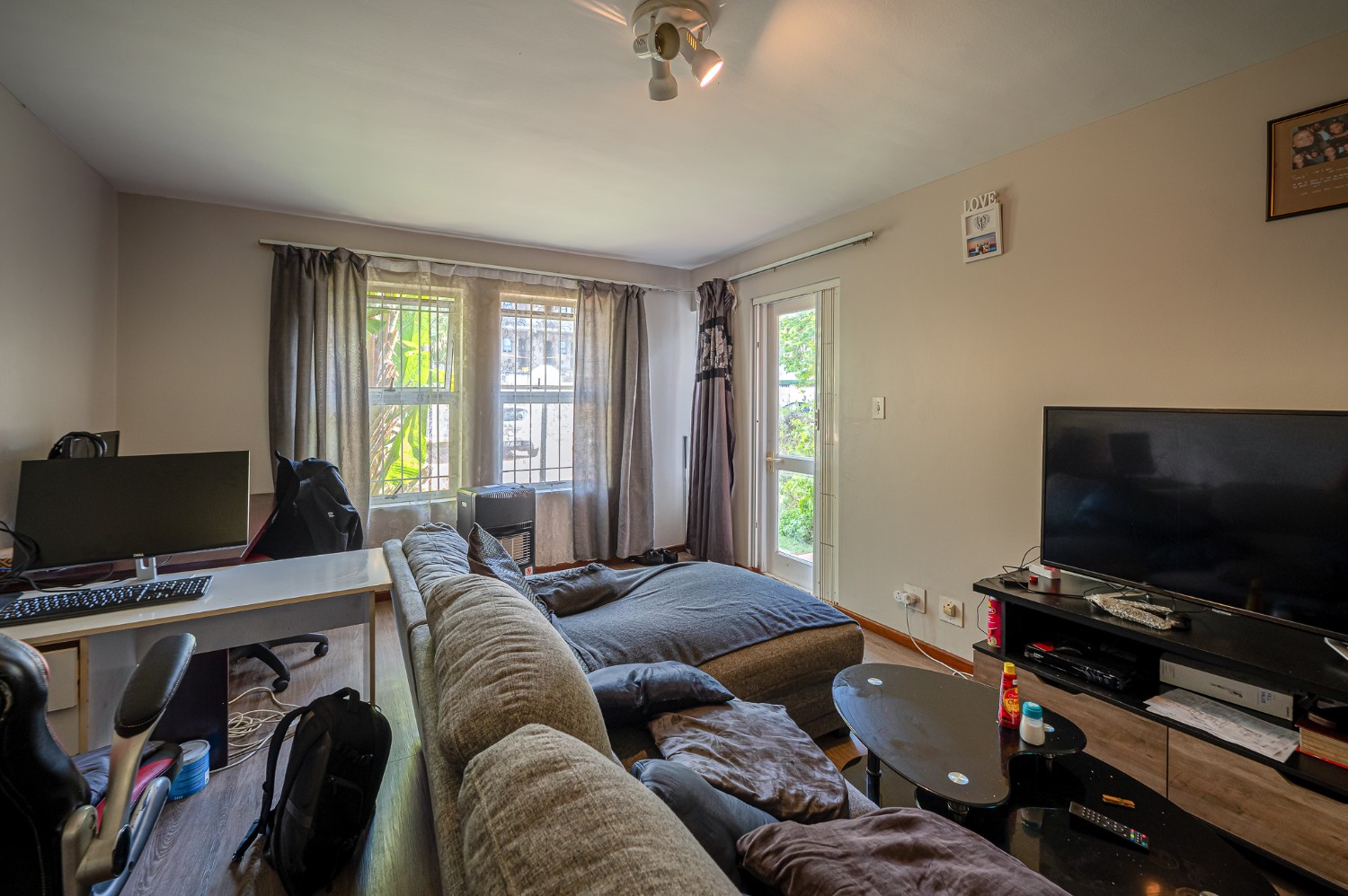 2 Bed Apartment For Sale in Durbanville Central (R 1,195,000)