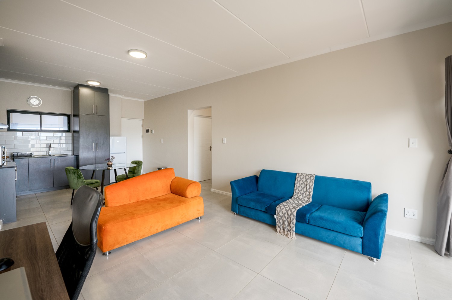 2 Bed Apartment For Sale in Brackenfell South (R 1,650,000)