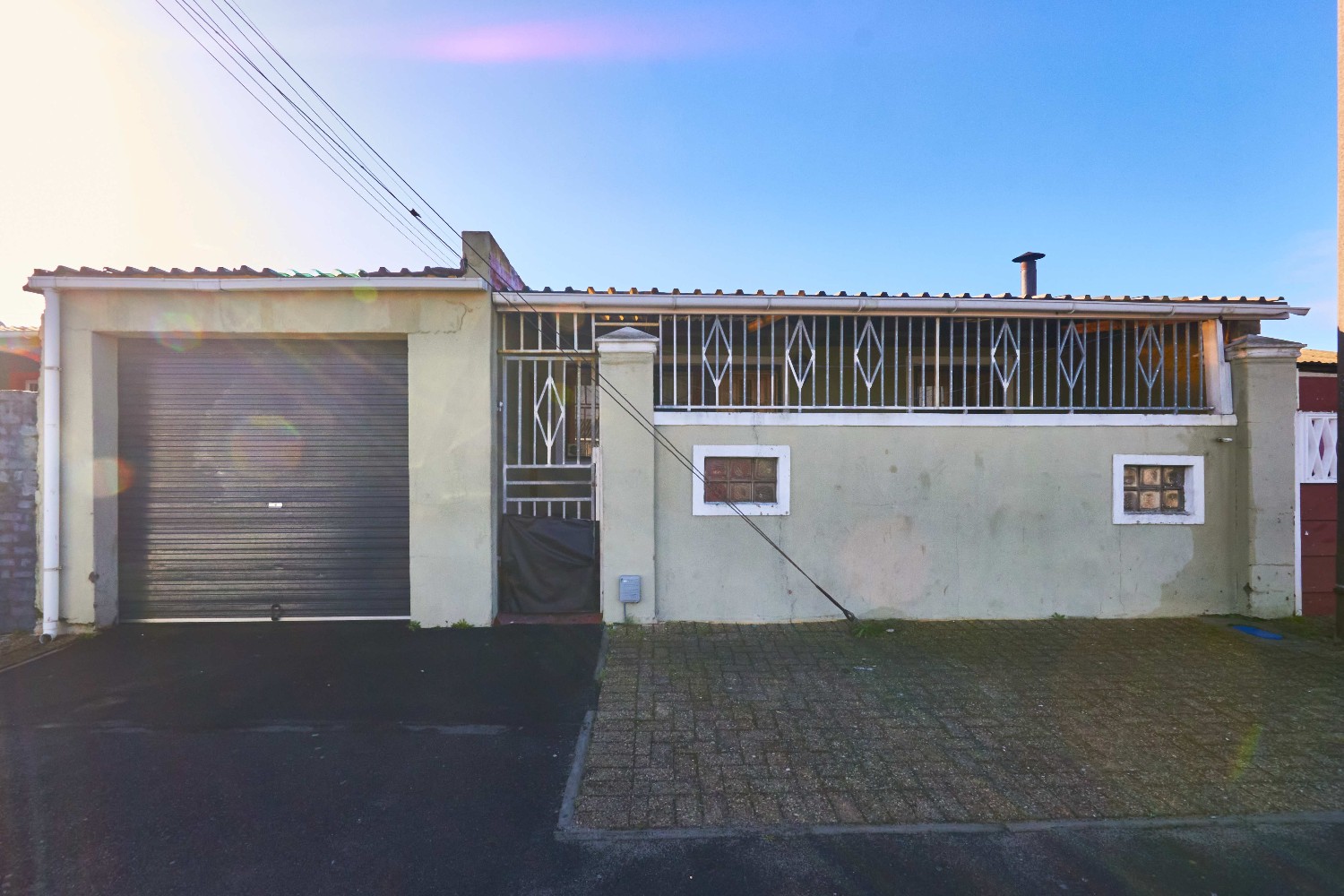 2 Bed Home For Sale in Manenberg (R 990,000)