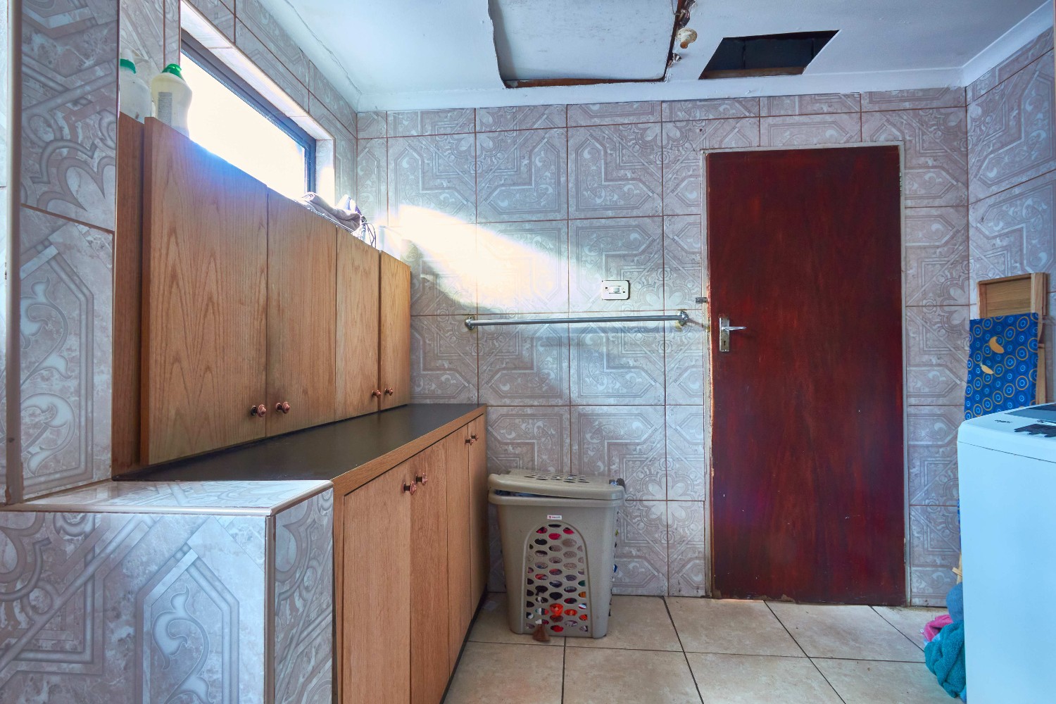 2 Bed Home For Sale in Manenberg (R 990,000)