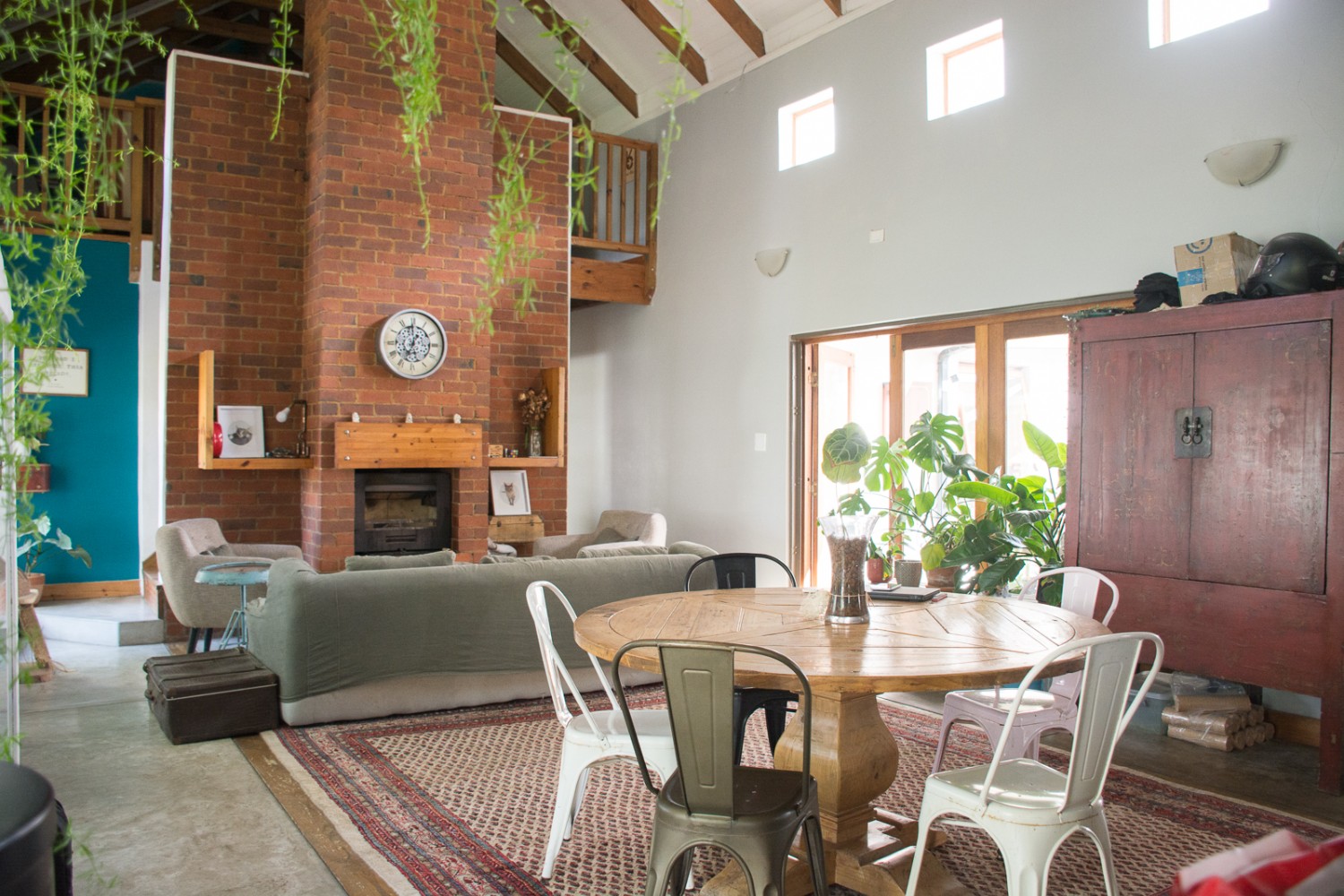 5 Bed Home For Sale in Croydon Vineyard Estate (R 4,100,000)