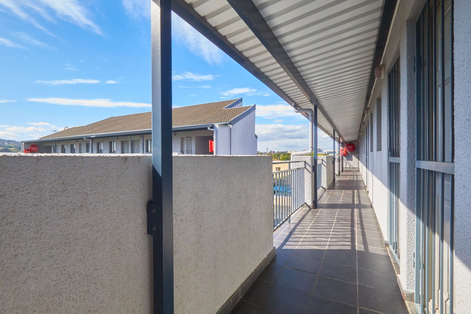 1 Bed Apartment For Sale in Parow Valley (R 595,000)