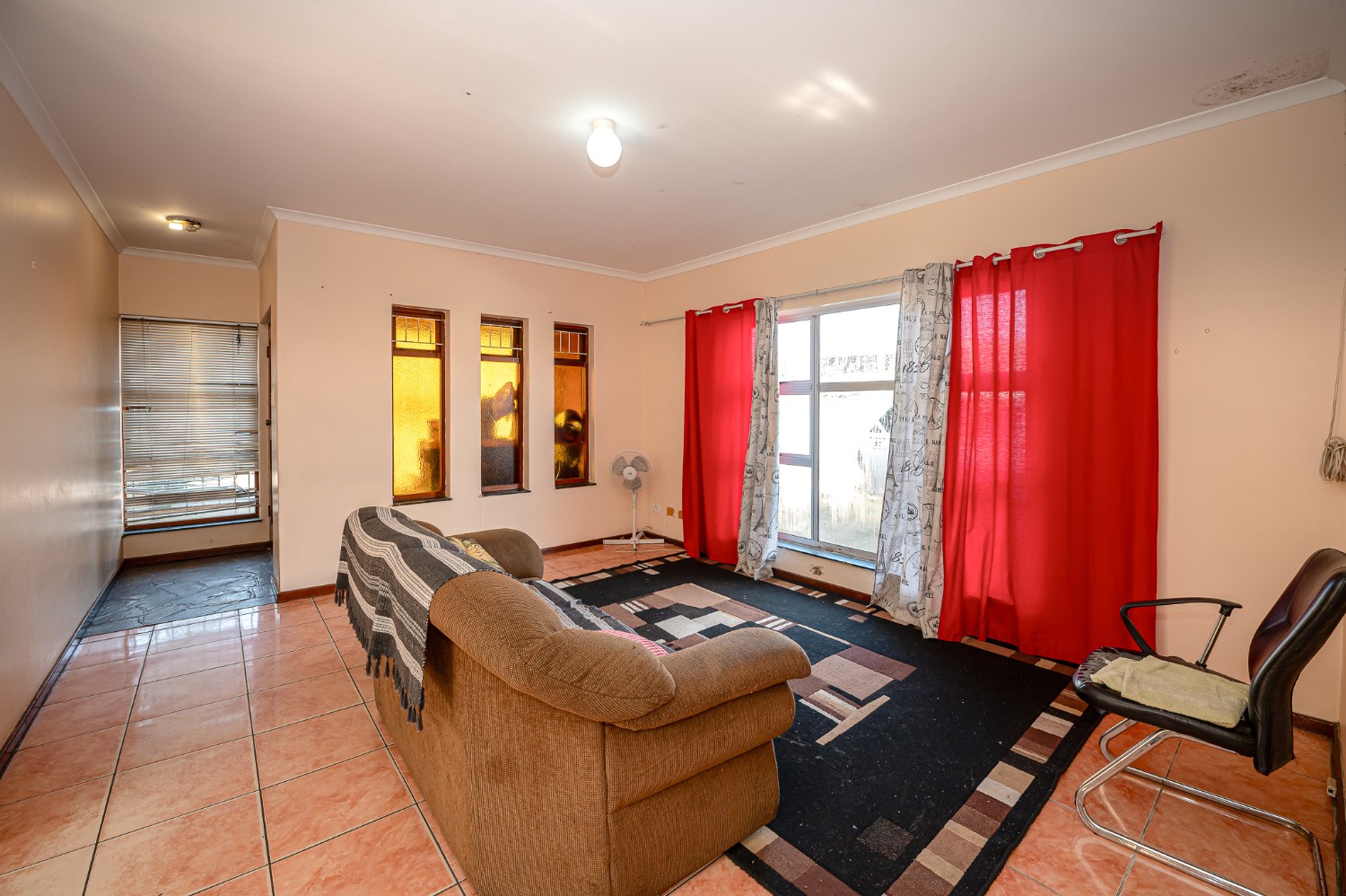 3 Bed Home For Sale in Belmont Park (R 1,300,000)