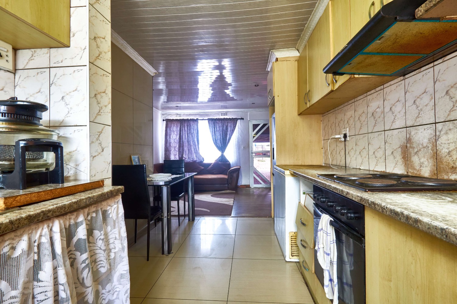 3 Bed Home For Sale in Lavis (R 800,000)