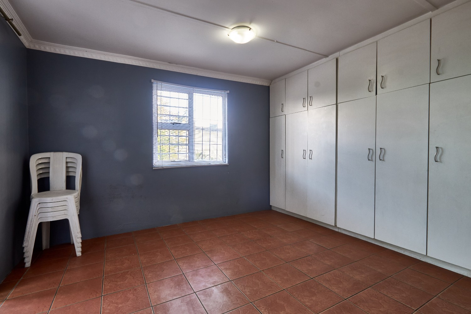 4 Bed Home For Sale in Lavis (R 1,149,000)