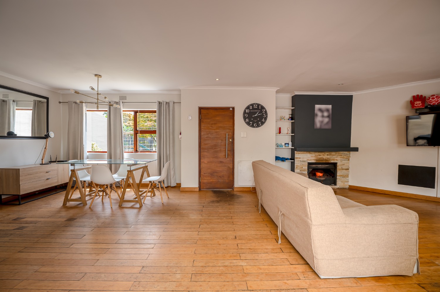 3 Bed Home For Sale in Edgemead (R 2,270,000)