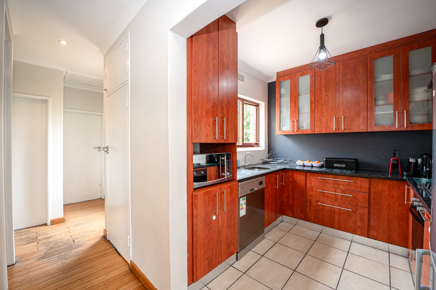 3 Bed Home For Sale in Edgemead (R 2,270,000)