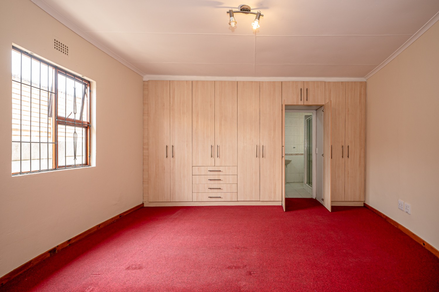 4 Bed Home For Sale in Sarepta (R 1,550,000)