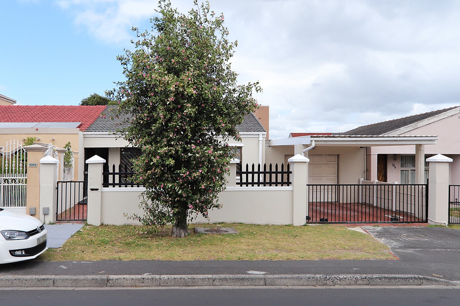 3 Bed Home For Sale in Penlyn Estate (R 1,850,000)