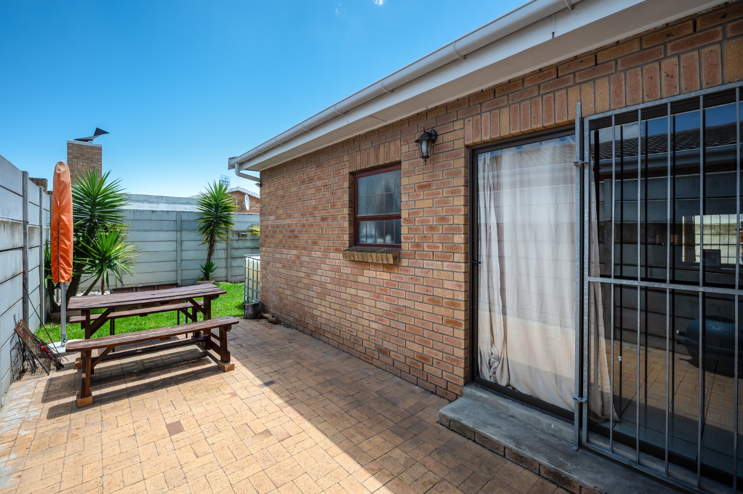 2 Bed Home For Sale in Windsor Park Estate (R 1,450,000)