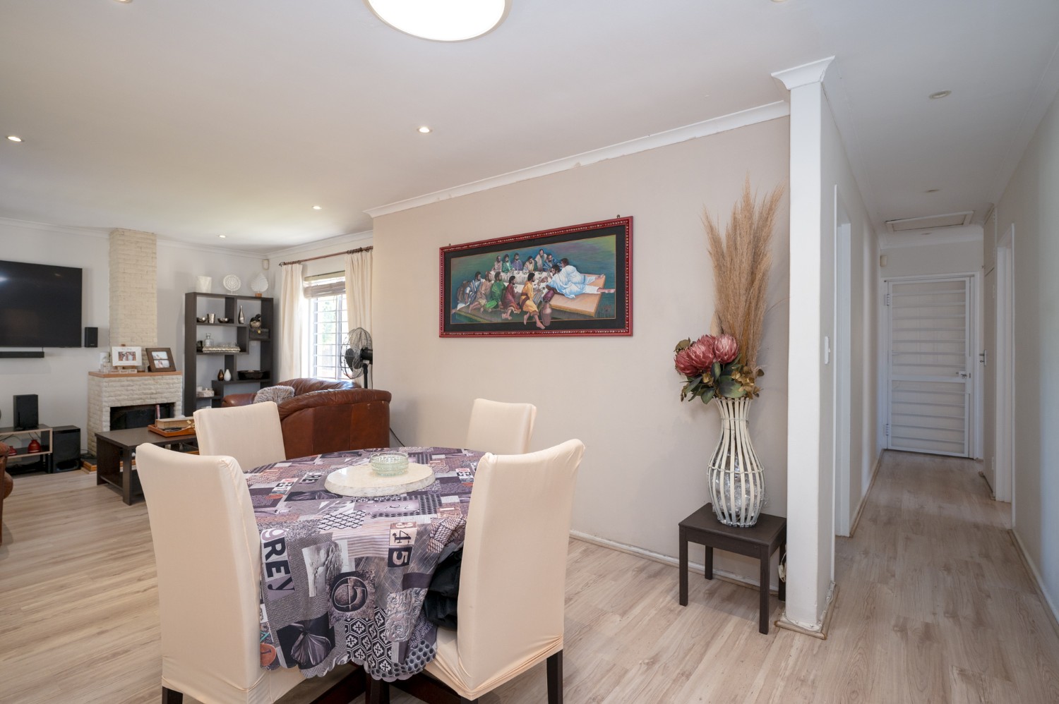 4 Bed Home For Sale in Edgemead (R 2,750,000)